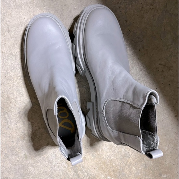 Sam Edelman Daelyn Lug Sole Chelsea Boot waterproof! Grey Leather size 8 - Picture 10 of 12